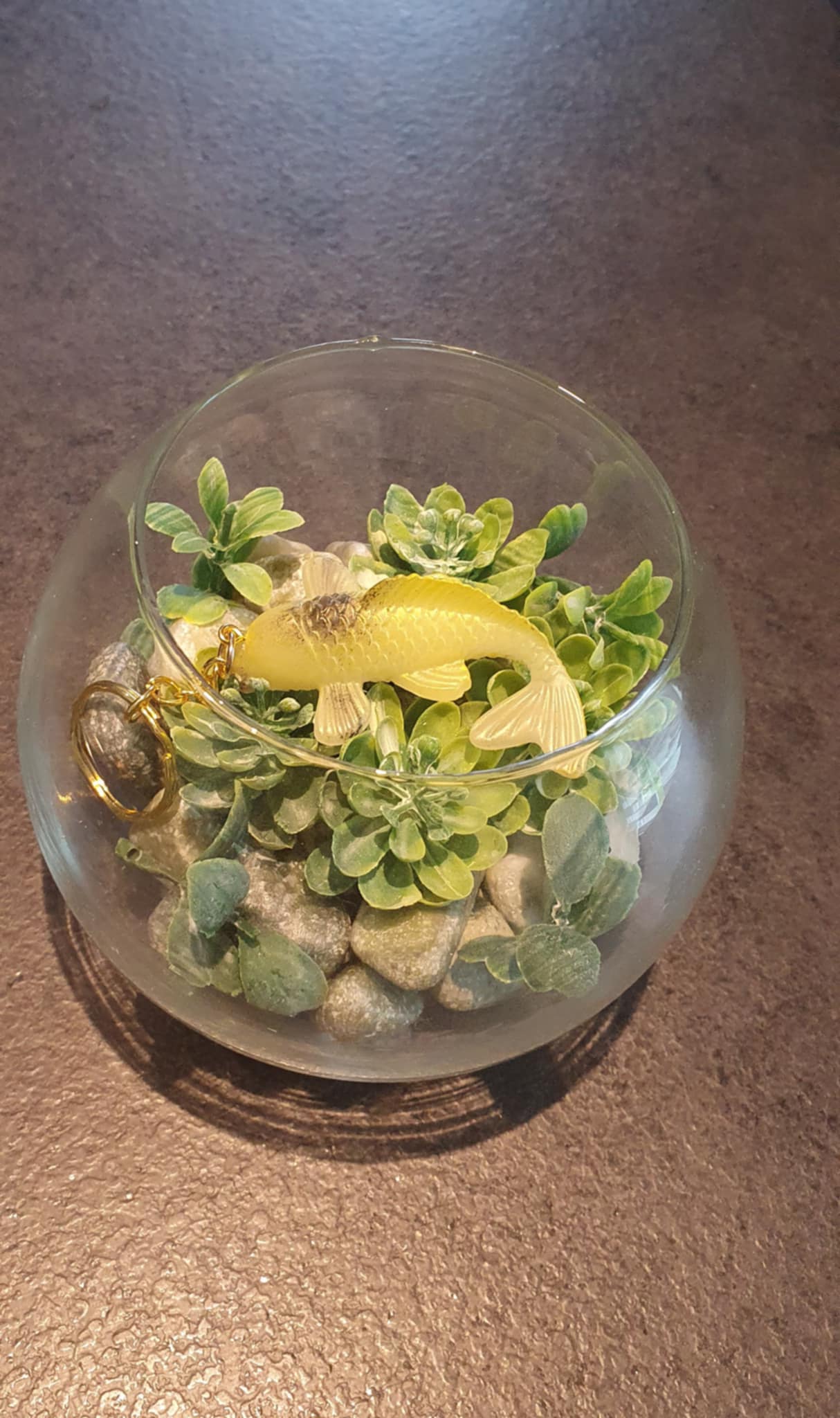 Porte-clés Carpe Koï Jaune et Noire