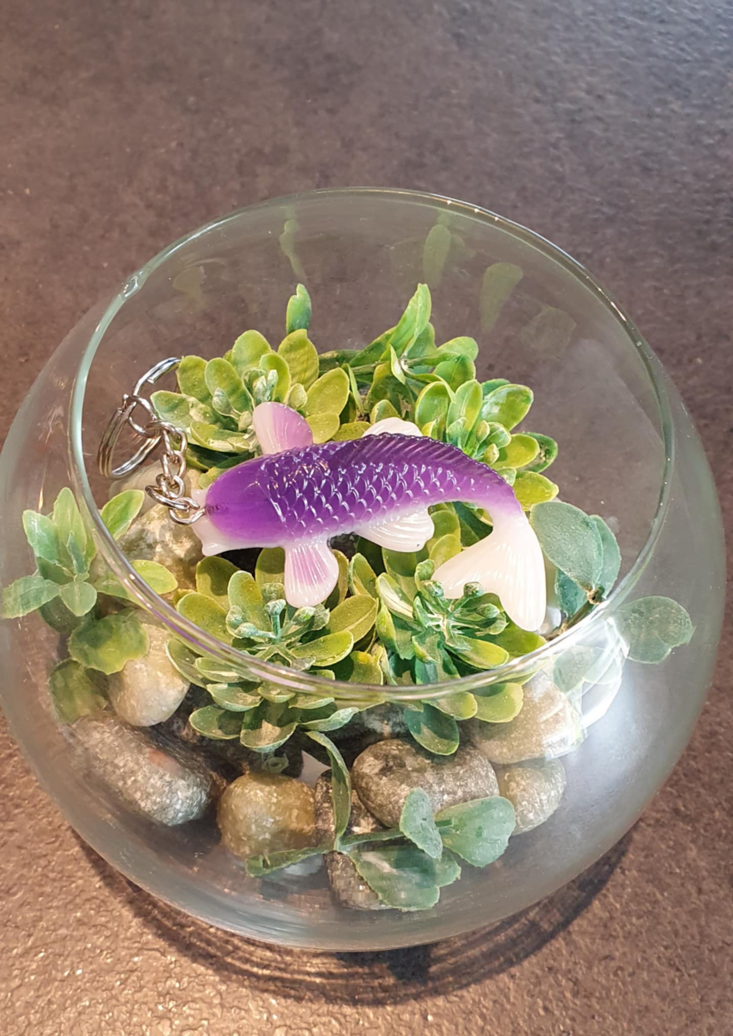 Porte-clés Carpe Koï Violet et Blanche