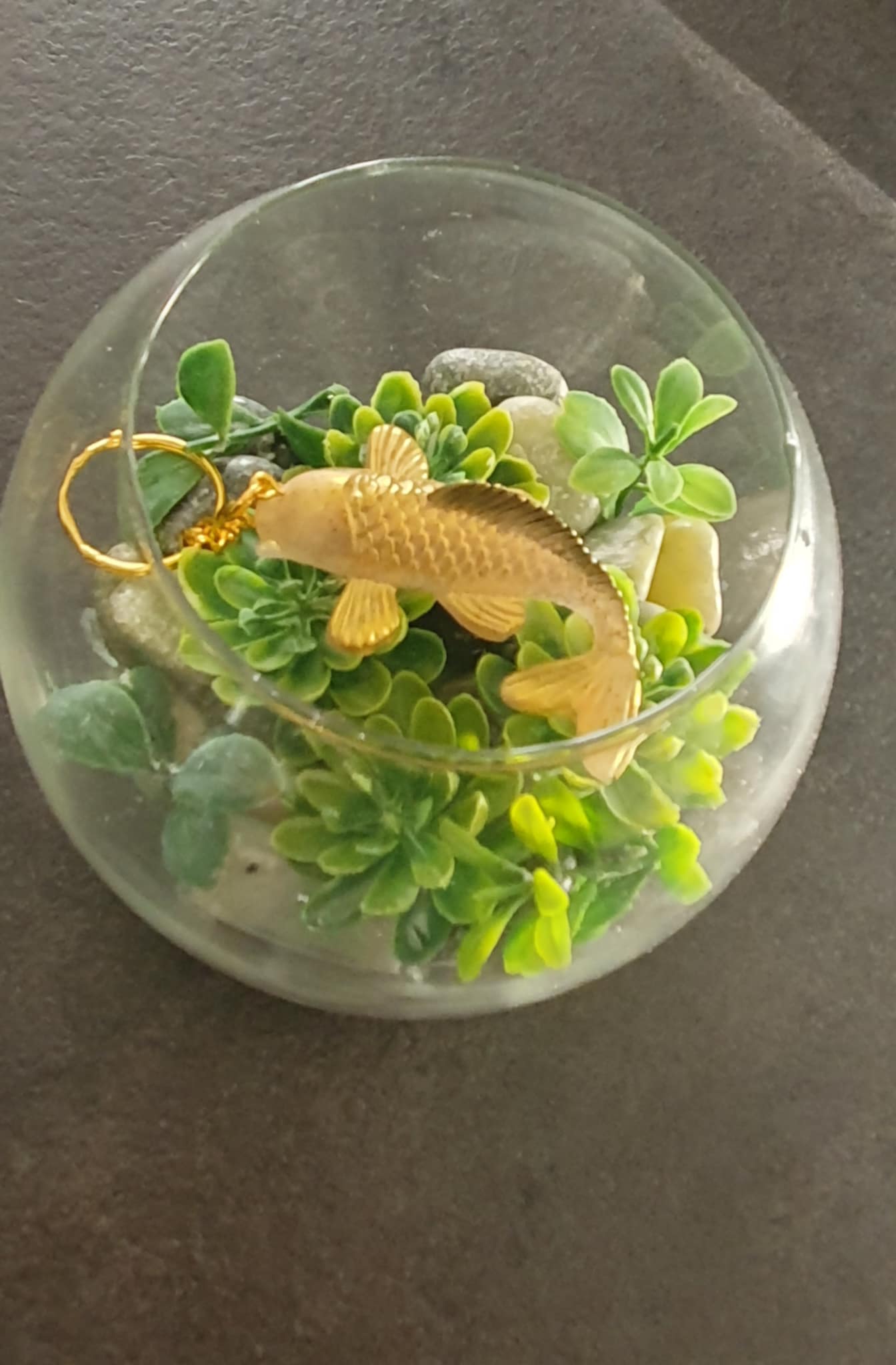 Porte-clés Carpe Koï Jaune et Noire