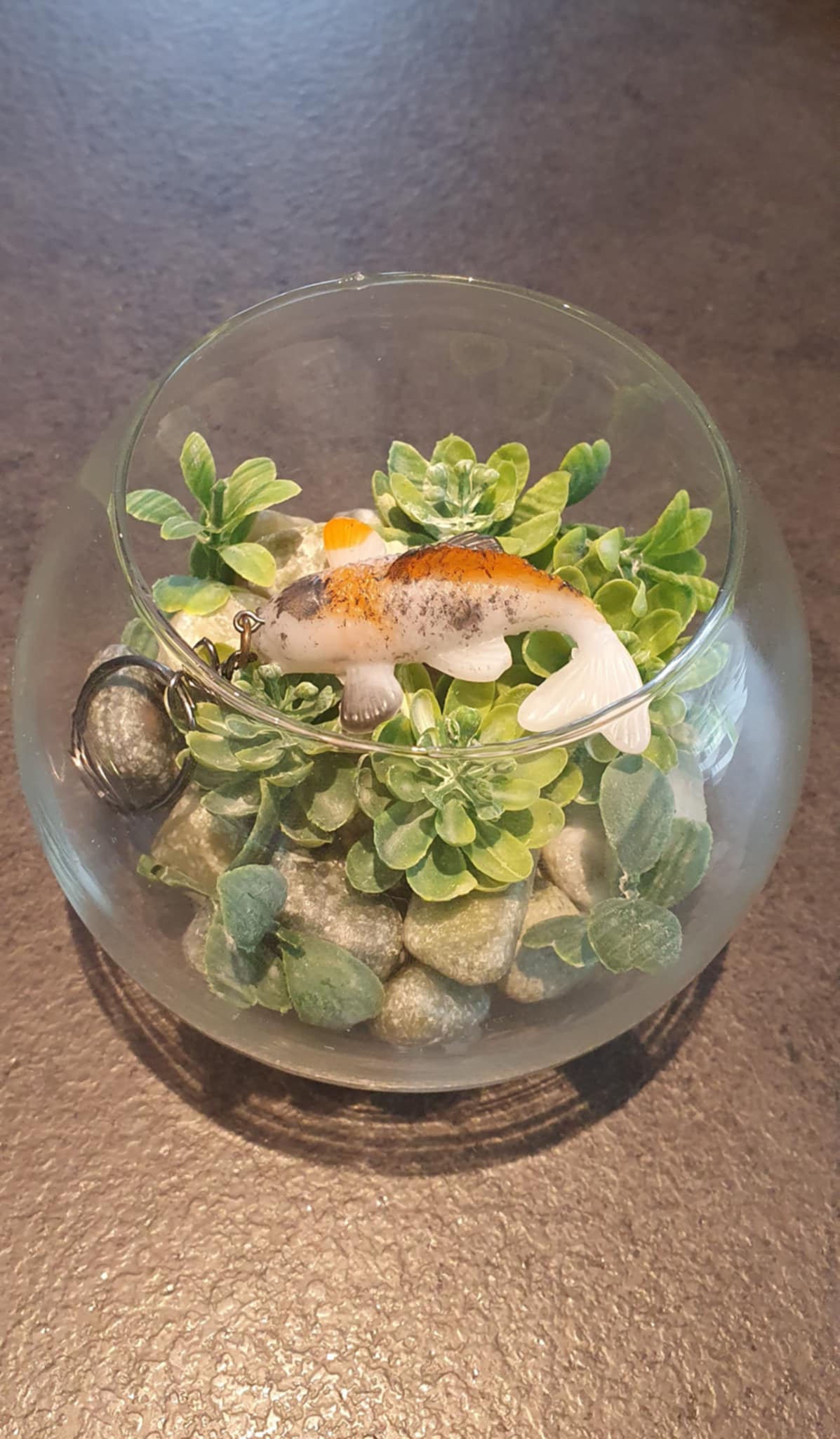 Porte-clé carpe koï unique Blanche, Orange et Noire